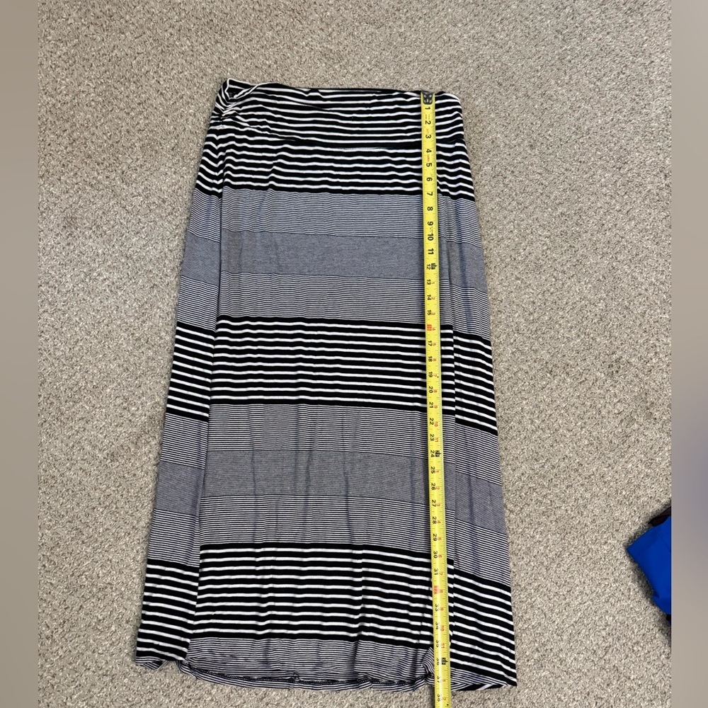 Merona White and Black Maxi Pencil Skirt